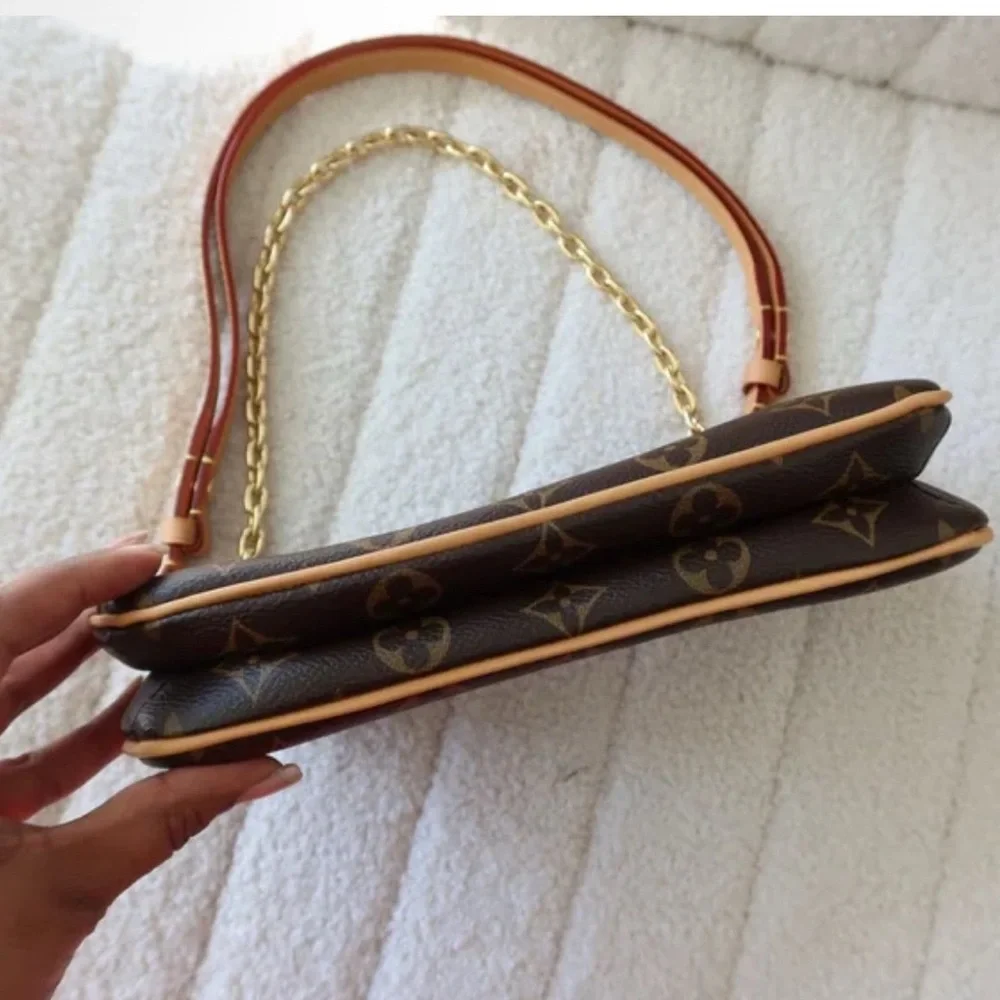 Louis Vuitton Brown Monogram Crossbody Bag with Gold Chain - Picture 5 of 5